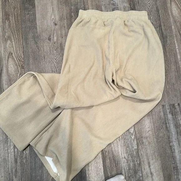 Halara High Waisted Side Pocket Straight Leg Mop Corduroy Casual Pants - Picture 8 of 8